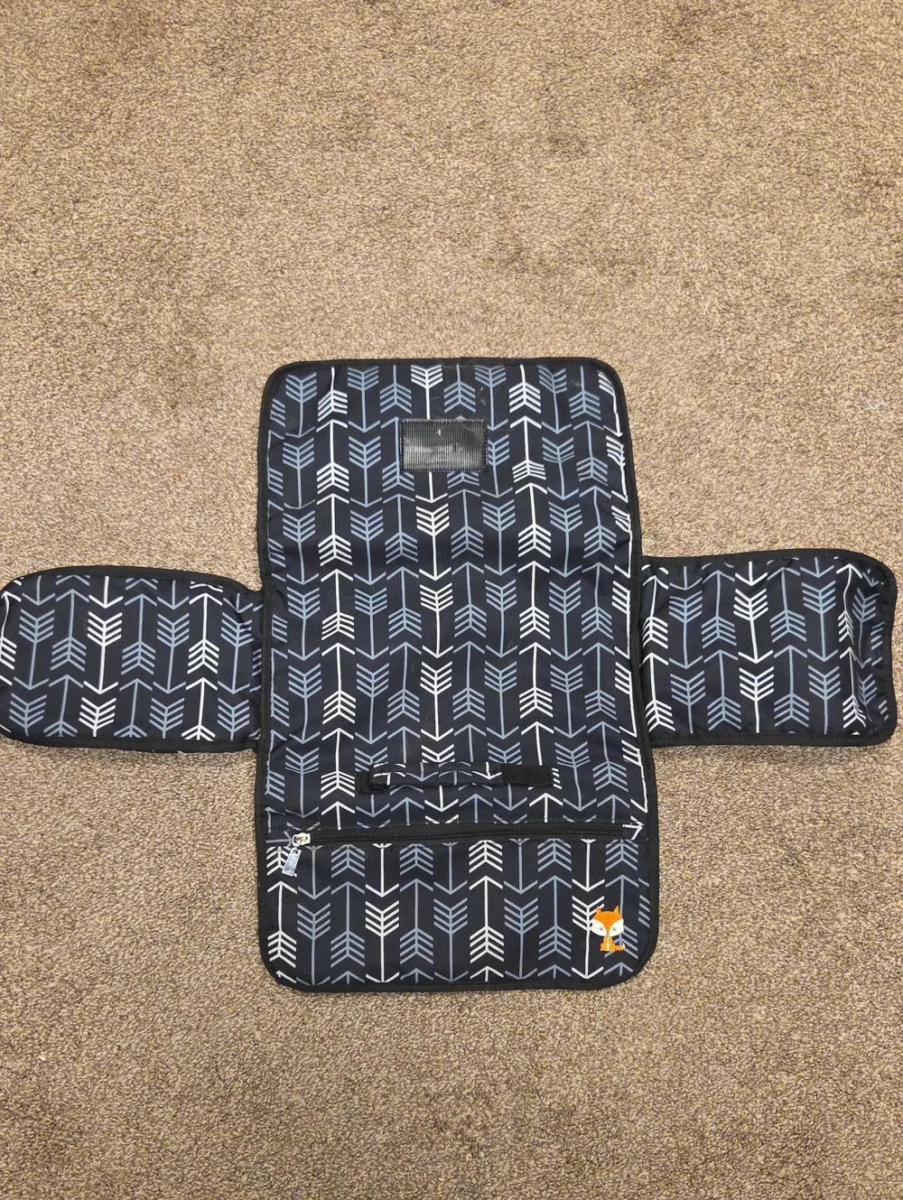 Carters carters black